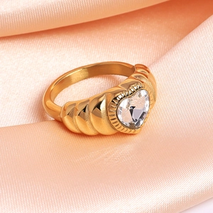 Bague en Acier Inoxydable 316L Plaqué Or Forme de Cœur avec Strass Style Ins pour Femme Bijoux de Doigt Rétro