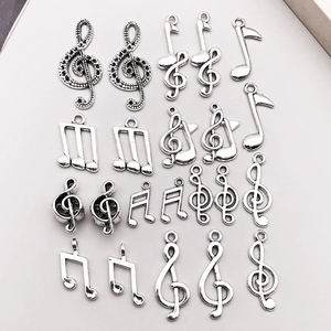 Set aus antik-silbernen Musiknoten-Anhängern für DIY-Schmuck mit Violinschlüssel