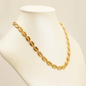18k gold plated hollow seashell link necklace featuring high-quality beach style aesthetic