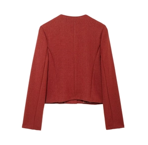 Vue arrière de la veste courte en tweed rouge rouille avec texture tissée raffinée