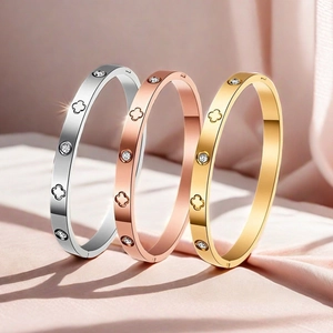 Fashion Stainless Steel Clover Bangle Bracelet with Rhinestone Inlay High Polished Gold Silver Rose Gold Bangle Hand Jewelry For Women Couple Gift