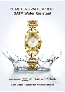 Detail of Gedi gold chain watch with 3ATM water resistance and white pearl dial