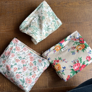 Vintage Blumen-Kosmetiktaschen aus Baumwolle mit Reißverschluss in drei Mustern