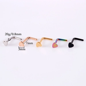 Set di 5 piercing per il naso a cuore in acciaio inossidabile 20G con dimensioni
