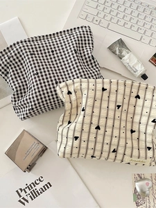 Trousse De Toilette Portable En Seersucker Sac Cosmétique De Voyage À Motif Cœur À Carreaux Organisateur Pour Femmes