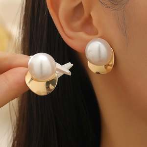 Exaggerated large round white pearl C-shape stud earrings with gold plated metal base
