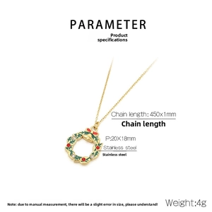 Detailed view of Christmas wreath necklace with enamel leaves and bell charm dimensions