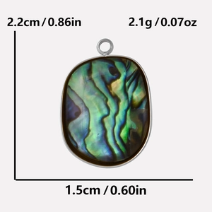 Detailed technical diagram showing 22mm height and 15mm width of abalone shell pendant