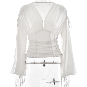 Haut élégant en satin blanc à col en V, manches longues et lien à la taille