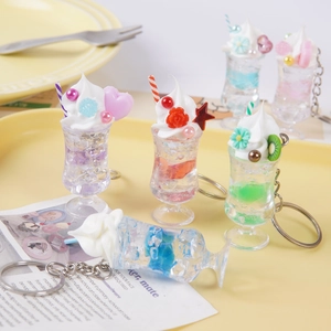 Lot de porte-clés miniatures de tasses à glace colorées avec breloques et anneaux
