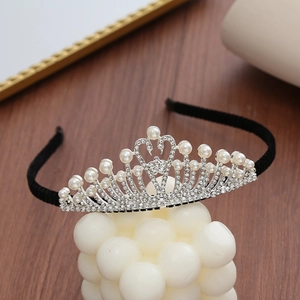 Sparkling silver crown headband with rhinestones and pearls for girls princess costumes