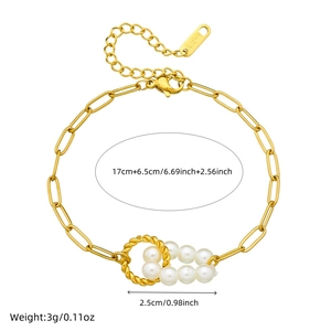 Bracciale a catena in acciaio inossidabile dorato con perle finte e ciondolo a conchiglia