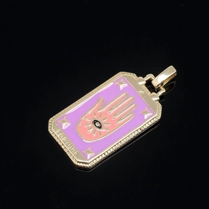 Vintage vergoldete Tarot-Halskette mit rosa Emaille und Fortune-Schriftzug für Damen