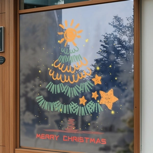 Autocollants de sapin de Noël peints à la main avec texte Merry Christmas sur vitre