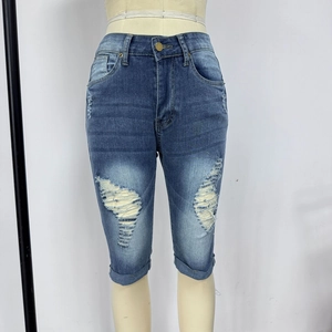 Short en jean moulant pour femme bleu foncé avec finitions déchirées