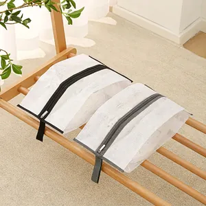 Breathable mesh travel shoe storage bags with convenient handles and zipper closure