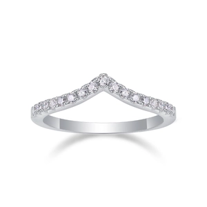 Macro shot of V-shaped sterling silver chevron ring with sparkling moissanite stones