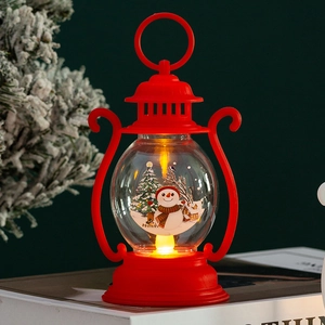 Nahaufnahme der roten Weihnachts-LED-Laterne mit Schneemann-Motiv und warmem Licht