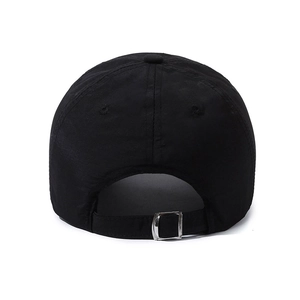 Casquette de baseball noire à séchage rapide avec boucle métallique argentée réglable