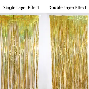 Goldener Laser-Fransenvorhang im Vergleich von einlagigen und doppellagigen Dekorationseffekten