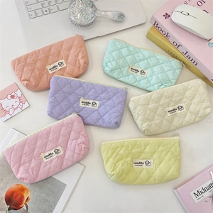 Trousse à Crayons Matelassée Motif à Losanges Grande Capacité Sac de Maquillage Pour Étudiantes Femmes Style Coréen Organisateur de Papeterie en Tissu