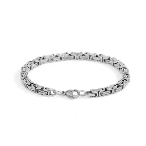 Macro di bracciale a catena bizantina d'argento da 4mm con chiusura a moschettone