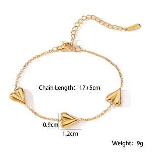Detail showing 18k gold plated heart necklace specs with 17+5cm chain and S.STEEL stamp
