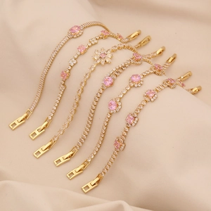 Women Copper Zircon Bracelet Pink White Crystal Floral Folding Clasp Elegant Luxury Jewelry Hand Chain Accessory