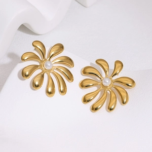 Boucles d'oreilles fleurs plaquées or 18 carats avec perle blanche pour femmes