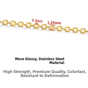 Macro shot of 0.3mm wire gold stainless steel O-chain with 1.25mm outer diameter links