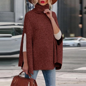 Maglione a mantella in maglia a collo alto rosso scuro da donna per la moda autunnale