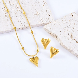 Titanium Steel Heart Jewelry Set Necklace Bracelet Stud Earrings For Women Gold Plated Snake Bone Chain Fashion Accessories