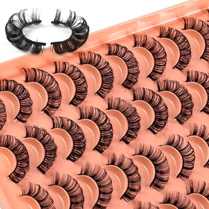 20 pairs of Russian D-curl fiber eyelashes arranged in a pink tray for volume and length