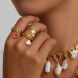 Anello a catena boho in acciaio inossidabile 18K con ciondolo palma e perle vere
