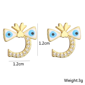 Detailed size chart for blue eye stud earrings featuring 1.2cm height and 3g weight