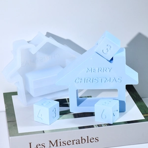 Moule en silicone maison de lune pour créer un calendrier de Noël personnalisé en résine