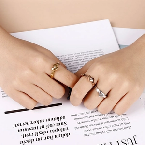 Bagues en forme de cœur en acier inoxydable et zircon en or, argent et rose