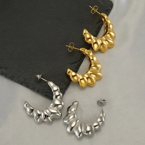 Orecchini a cerchio chic in acciaio inossidabile placcati oro 18K e argento con texture