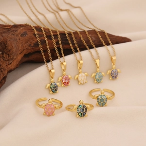 Sea Turtle Pendant Necklace Natural Shell Inlay Gold Plated Stainless Steel Chain Fashion Jewelry Women Accessory
