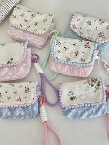 Quilted Cotton Mini Storage Pouch Floral Earphone Case Heart Button Portable Cosmetic Bag With Lanyard