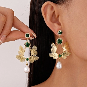 Retro Butterfly Drop Earrings With Green Gemstone And Artificial Pearl Tassel Copper Alloy Silver Earring Post For Women