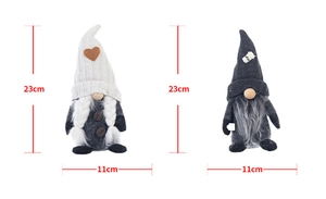 Detailed size specifications for knitted gnome dolls measuring 23cm height and 11cm width