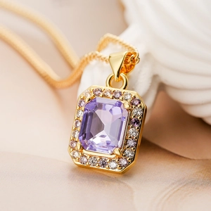 Classic square purple zircon pendant necklace with gold chain and gradient stones