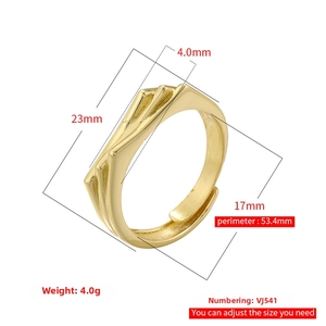 Detailed size specifications for the gold geometric open ring showing 23mm width and 4g weight
