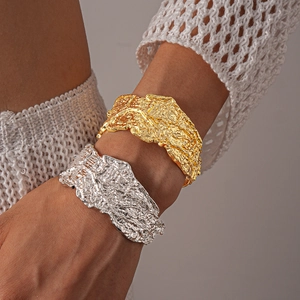 Chic irregular crumpled metal cuff bracelet set in gold and silver finish