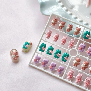 3D resin cartoon bear and bunny nail art charms with cute floral details