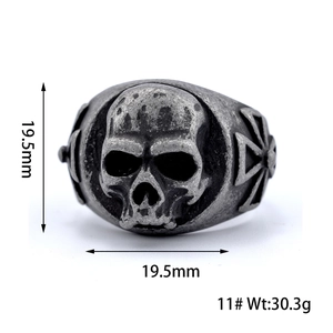 Detailed size specifications for vintage skull ring with side cross engraving