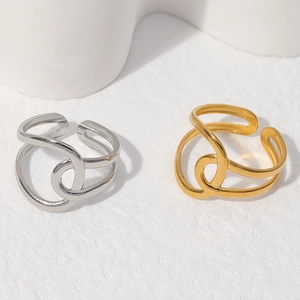 Minimalist twisted geometric stainless steel open rings in gold and silver finish