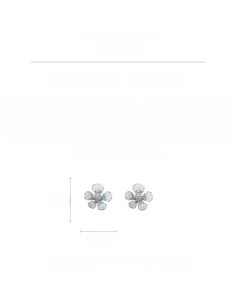 Macro detail of crystal flower stud earrings with ice-cracked texture and size info