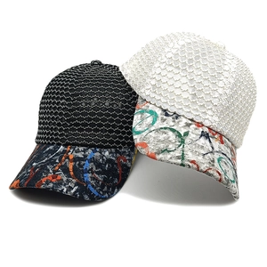 Women's summer mesh baseball caps with hollow wavy texture and colorful graffiti brims